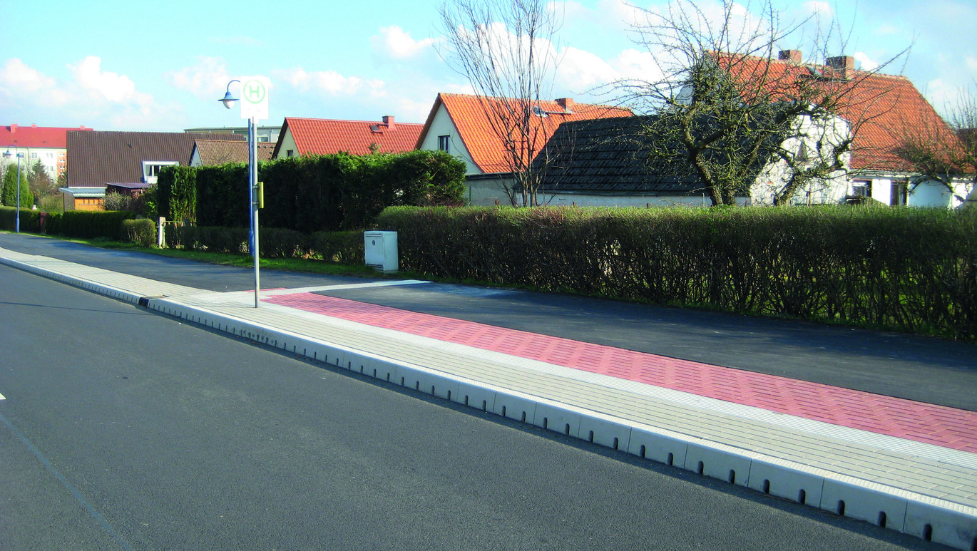 Gorsel-ACO-Urunler-ACO-KerbDrain-Box-2